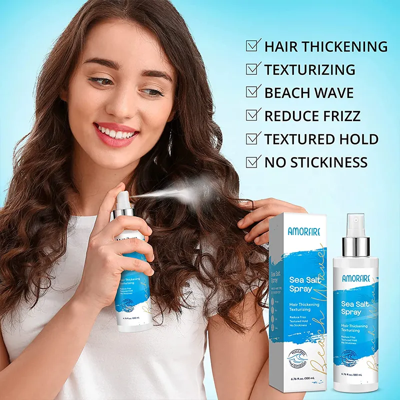 Spray de cabelo natural com sal marinho para cabelos ondulados na praia